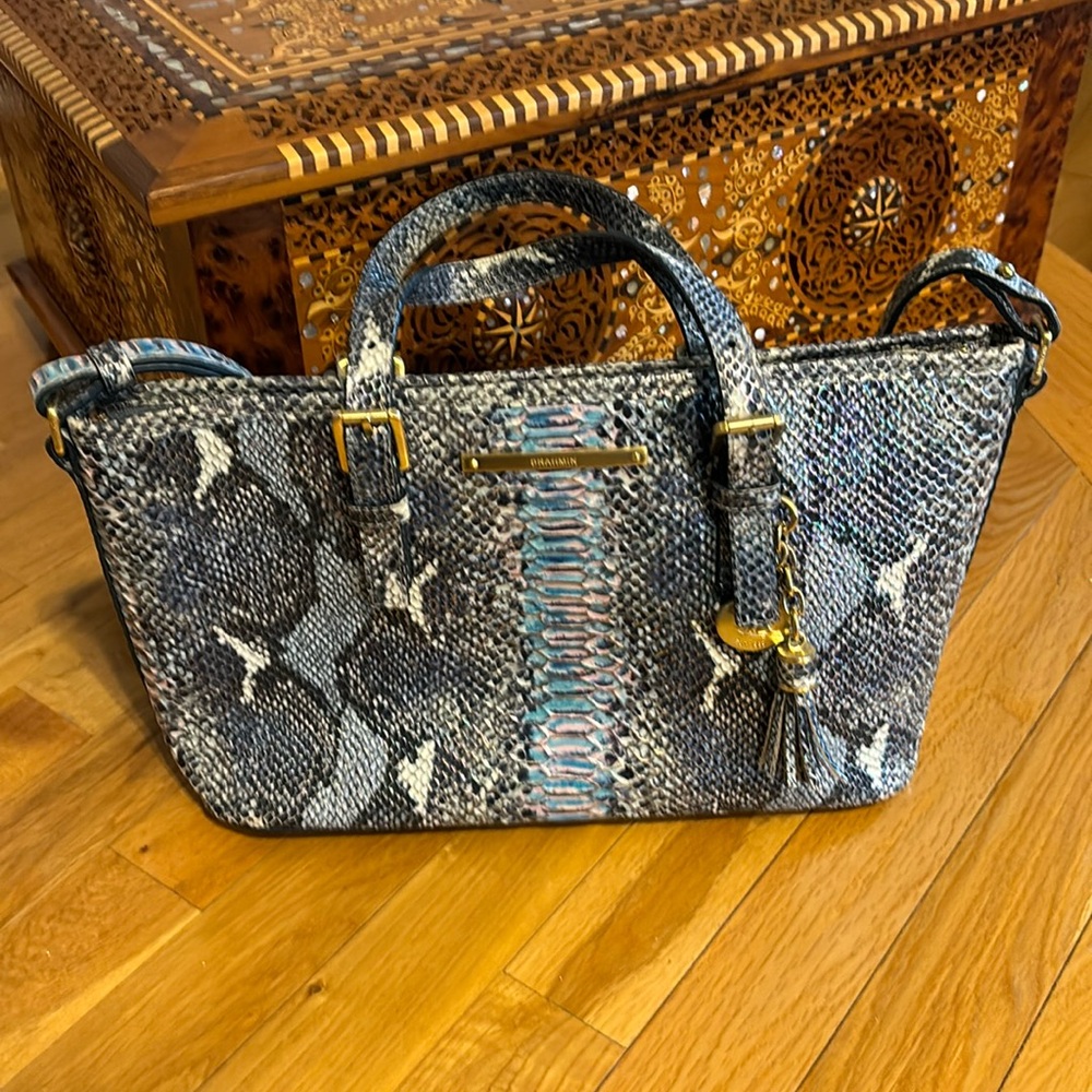 Brahmin mini-Asher purse in marine snakeskin pattern. Very good condition